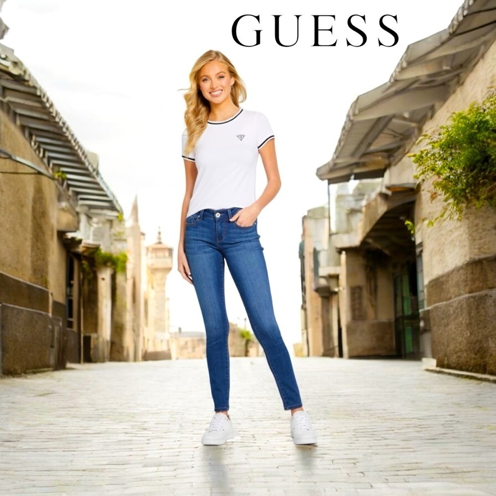 GUESS, Sienna Curvy Mid-Rise Skinny Jeans, Size 25, Blue